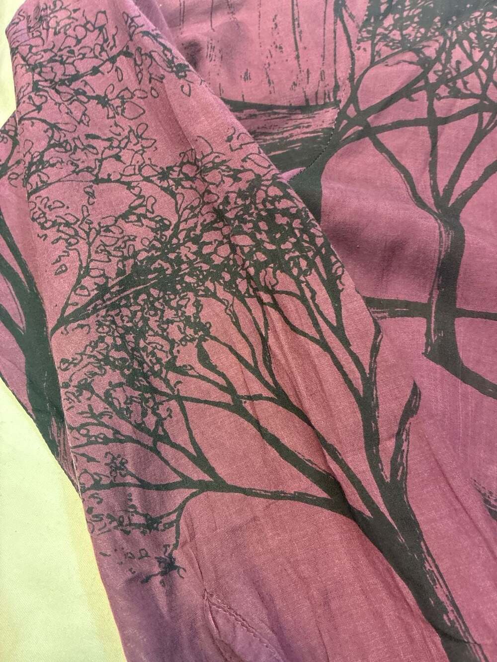 A People United APU Tree and Bird Print Button Down Shirt Size S - Picture 6 of 13